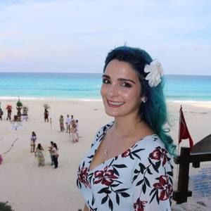 Meet your Posher, Flávia